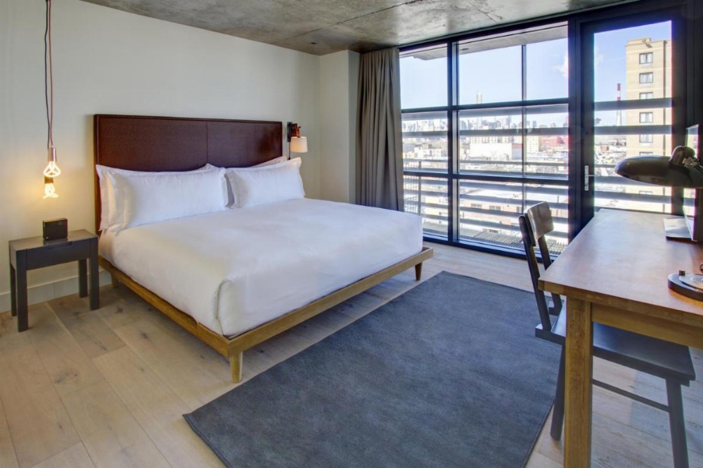 Room image 3